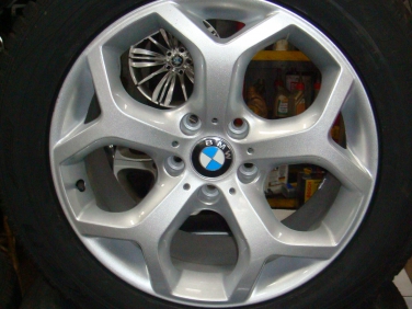 колеса новые зимние диски с резиной R18 X5.X6
