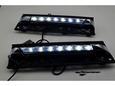 Светодиодные дневные ходовые огни LED DRL на BMW f01